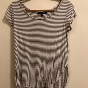 Short sleeve top